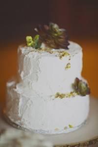 Rustic White Wedding Cake