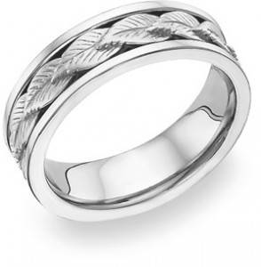 14K White Gold Wreath Design Wedding Band