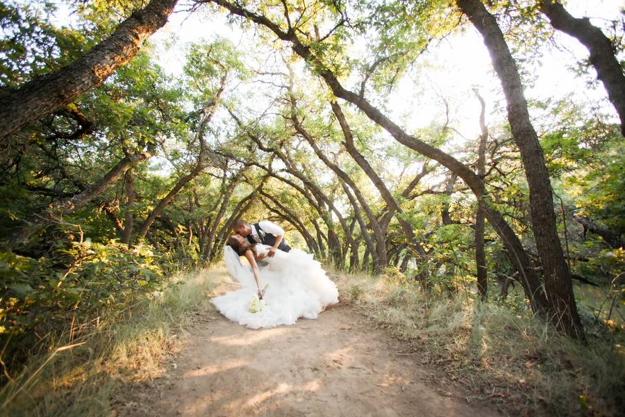 5 Tips On How To Build Wedding Photography Portfolio – ShootDotEdit