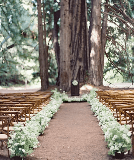 29 Mesmerising Wedding Aisle Decoration Ideas 109