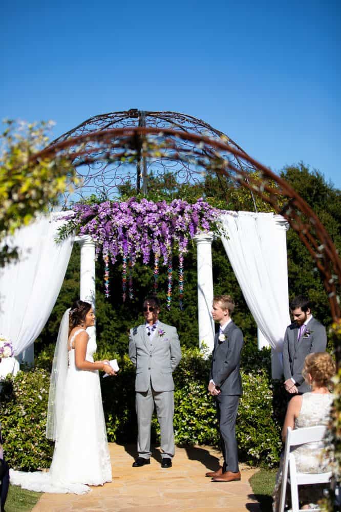 This Bride Made 1,000 Cranes For Her Wedding Day