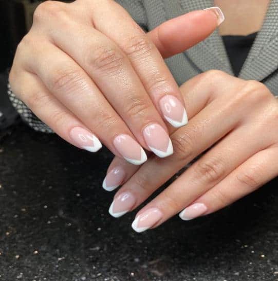 Wedding Nails Inspiration for Brides 38