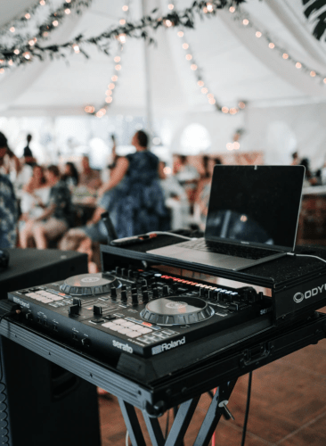 How to choose the best music genre for your wedding 1