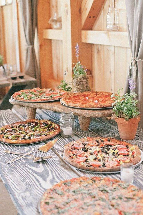 Cheap rehearsal dinners with pizza