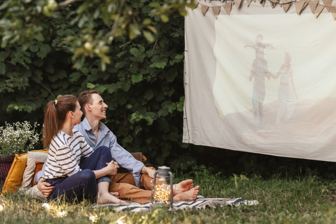 How to Plan an Extraordinary Backyard Proposal Surprise 15