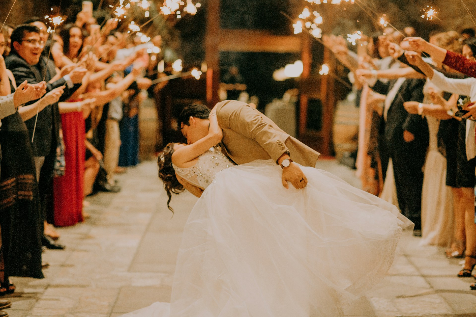 Should You Get Married in Spring, Summer, Fall, or Winter? 11