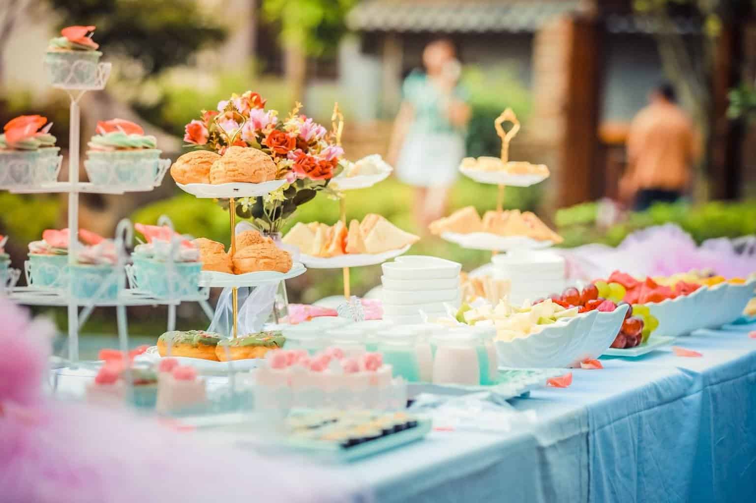 20 Ways to Entertain Your Wedding Guests 63